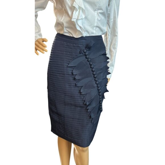 (5 for $25) down east Professional pencil skirt in navy Size 4 - Picture 3 of 9